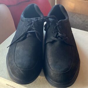 ROCKPORT MENS OXFORDS NWOB
